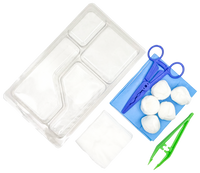 Set de pansement avec 3 pinces, compresses et boules de gaze – Carton de 5 sets