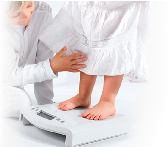 Pèse-bébé enfant 2 en 1 électronique Seca 354 - Avec sacoche de transport